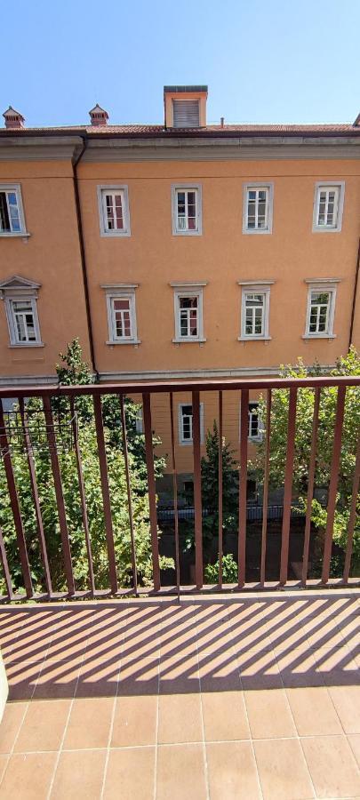 Slataper 22 - Sunny, Central And Confortable Triest Zewnętrze zdjęcie